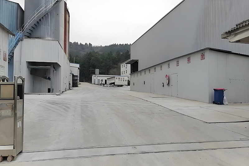 恒峰碳酸钙厂区环境